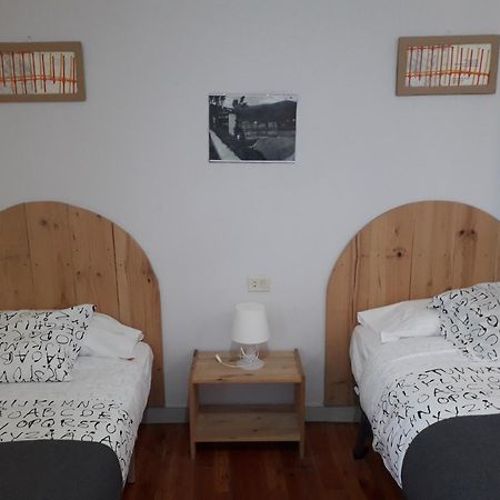 Hotel Arrigorri Ostatu Jatetxea Ondárroa Zimmer foto
